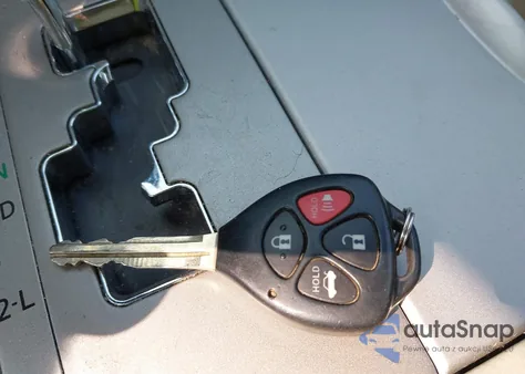 2007 Toyota Camry Le z USA, uszkodzony, nr VIN 4T1BE46K07U507019